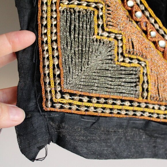 Vintage 1940s Kalaga Wall Hanging, Burmese Myanmar Elephant,  Black Velvet - Picture 6 of 10